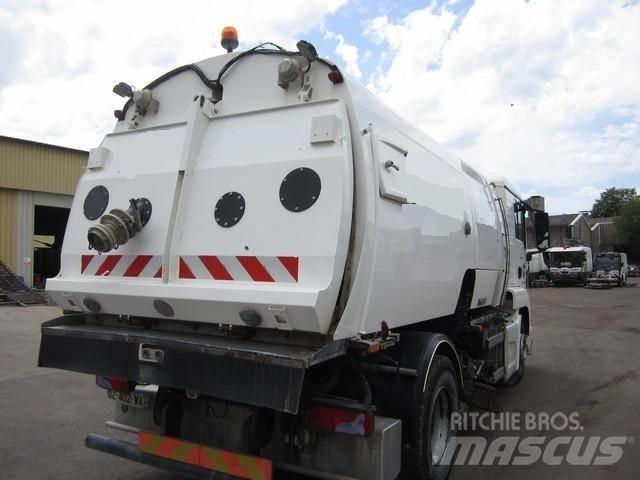 MAN TGS Zamiatarki