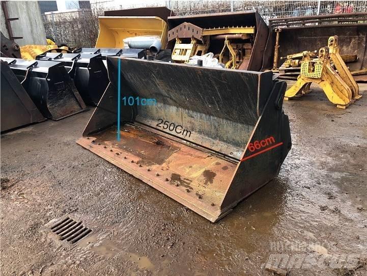 CAT 930H/K Łyżki do ładowarek