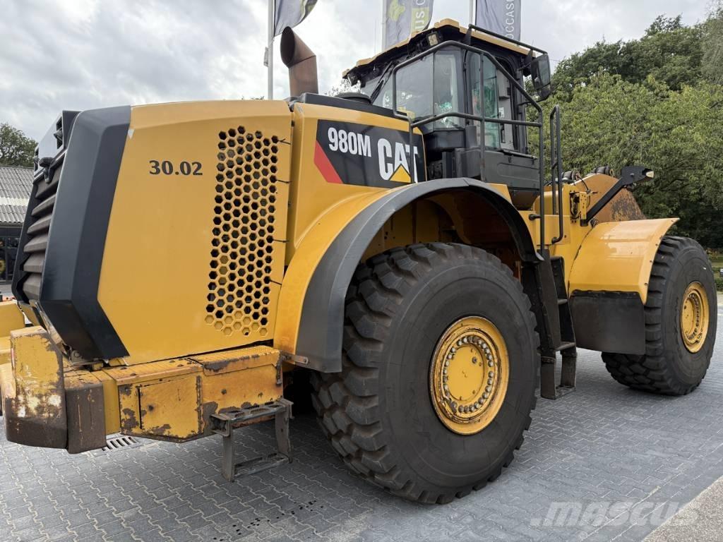 CAT 980M shovel + Bak Ładowarki kołowe