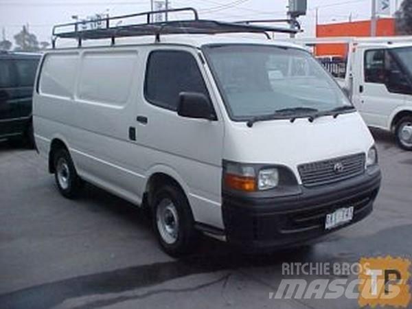 Toyota HIACE RZH103R Busy / Vany