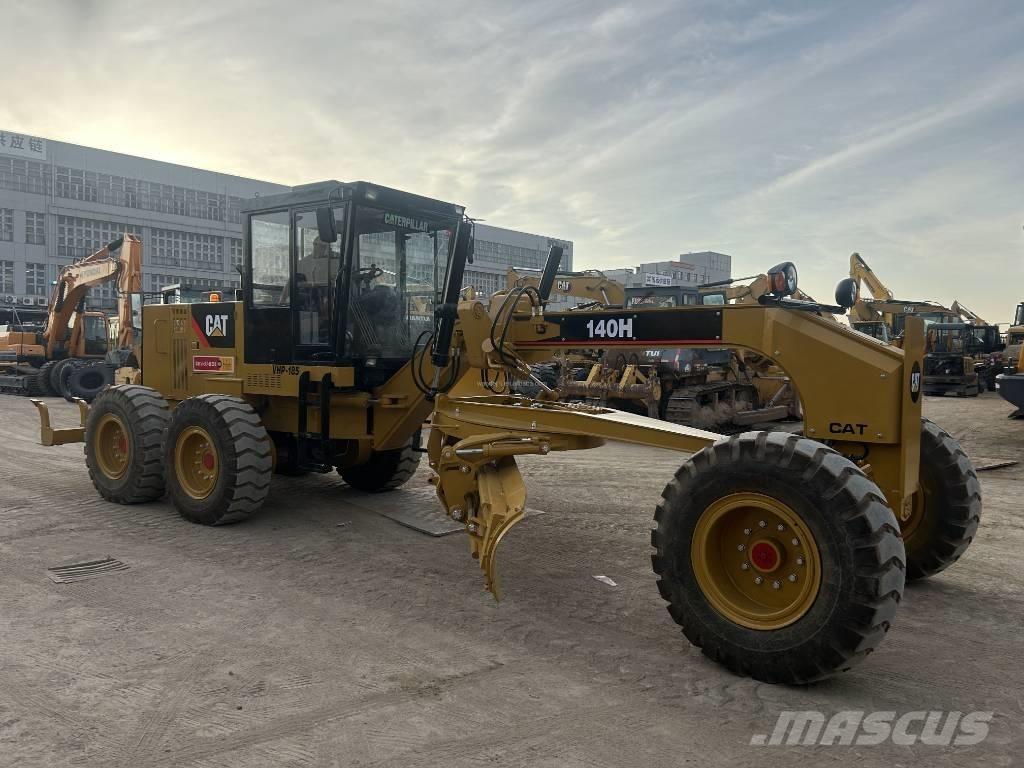 CAT 140H Równiarki