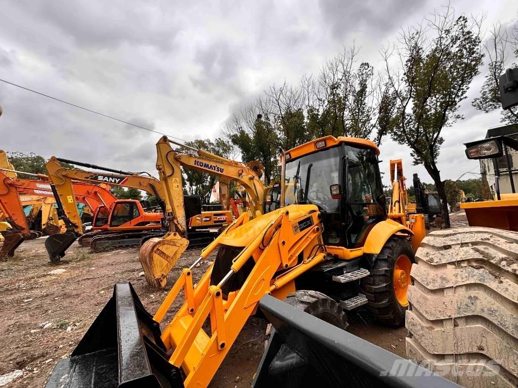 JCB 3 CX Koparko-ładowarki