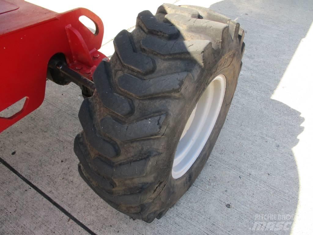 Manitou 160 ATJ (397) Kompaktowe samojezdne wysięgniki podnośnikowe