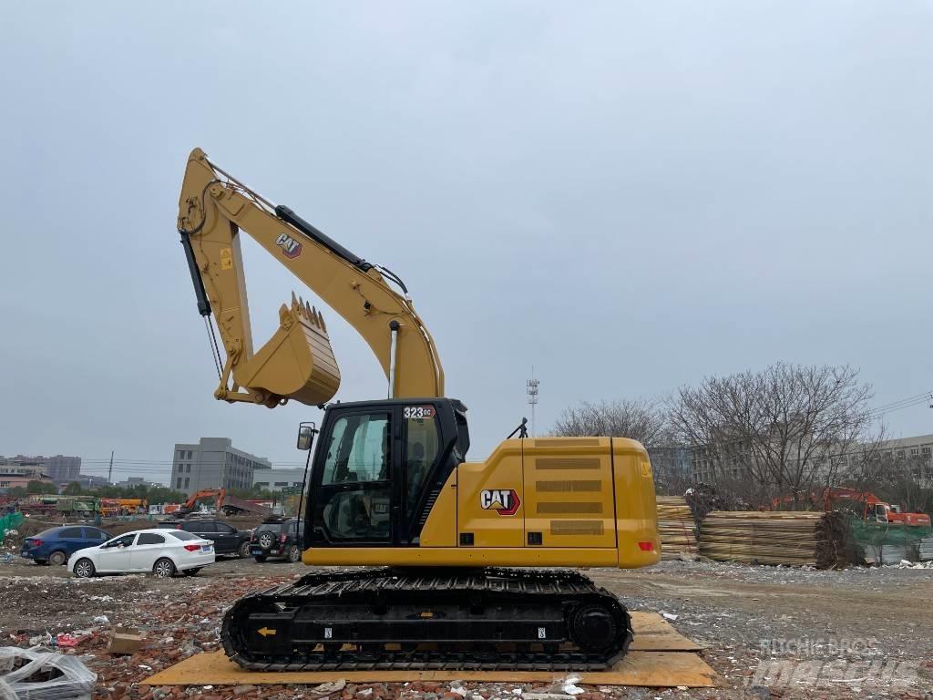 CAT 323GC Koparki gąsienicowe