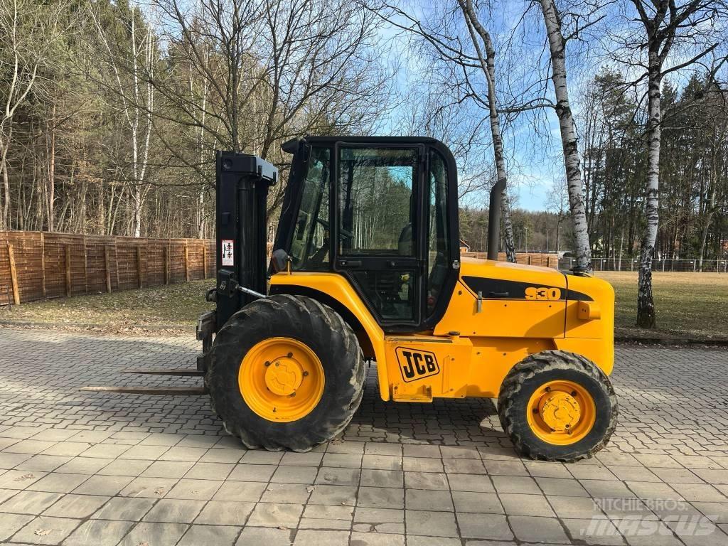 JCB 930 Wózki widłowe terenowe