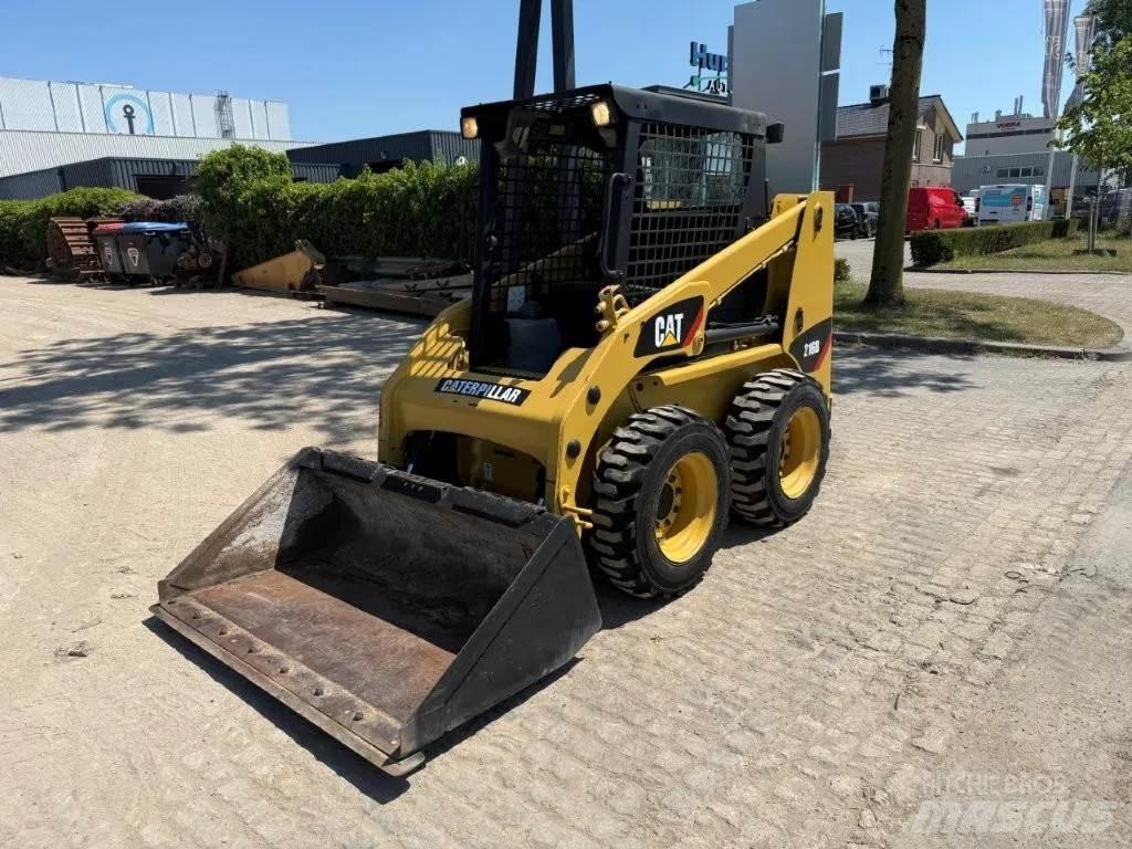 CAT 216B (226,S130) Ładowarki burtowe