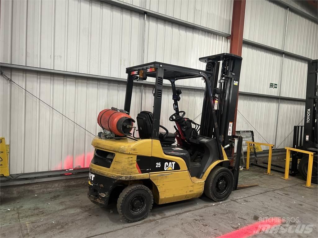 CAT GP25NT Wózki LPG