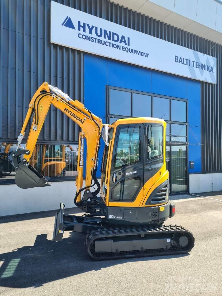 Hyundai R30Z-9AK Minikoparki