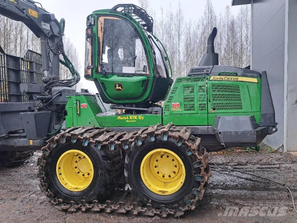 John Deere 1110 G Forwardery