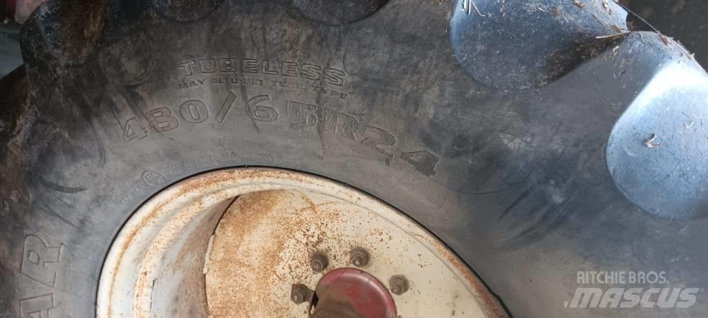 CASE 1660 Kombajny zbożowe