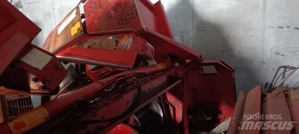 CASE 1660 Kombajny zbożowe