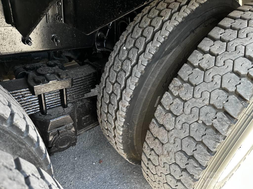 International 7500 Kombi / koparki ssące