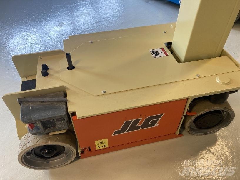 JLG 1230 ES Podnośniki masztowe