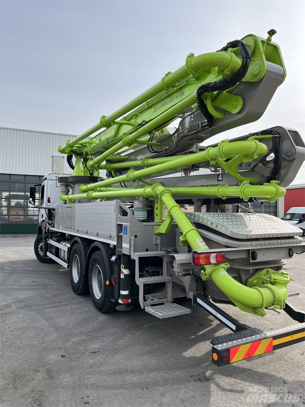 Zoomlion ZL 36 Samojezdne pompy do betonu