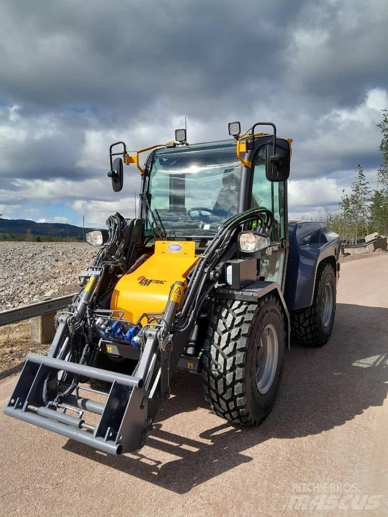 LM Trac 587 Maszyny komunalne