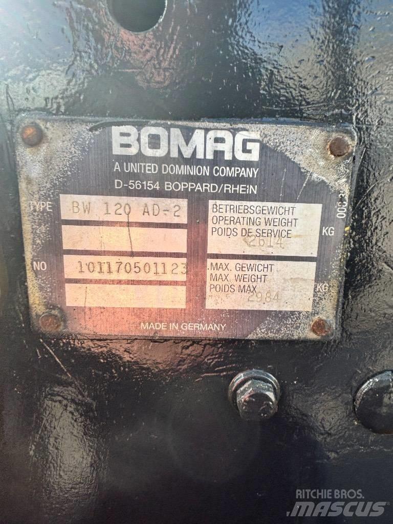 Bomag BW 120 AD-2 Walce dwubębnowe