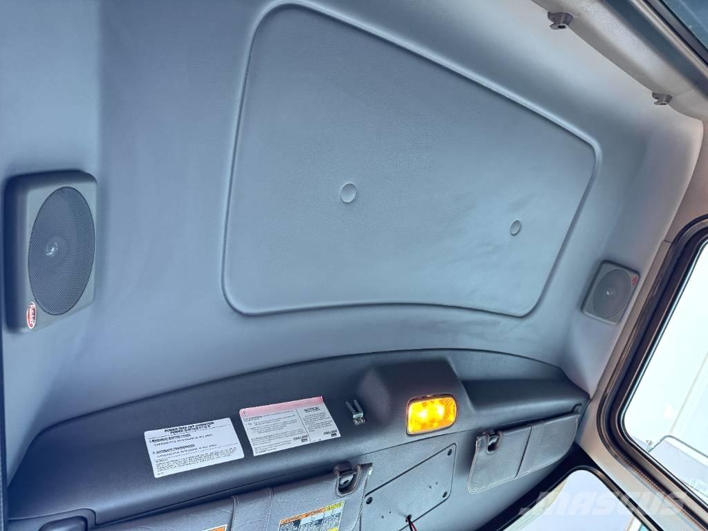 Peterbilt 348 Wywrotki