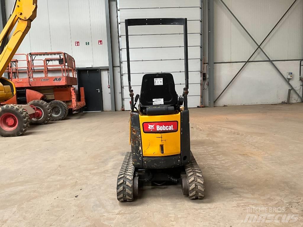 Bobcat E 08 Minikoparki
