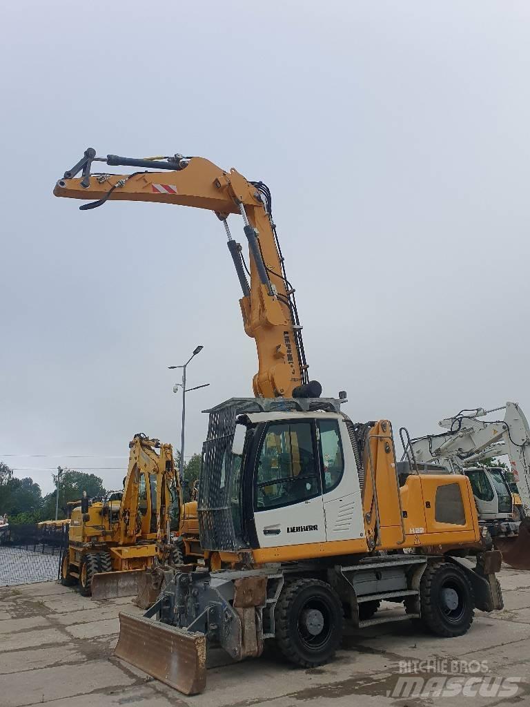 Liebherr LH 22 M Koparki przeładunkowe