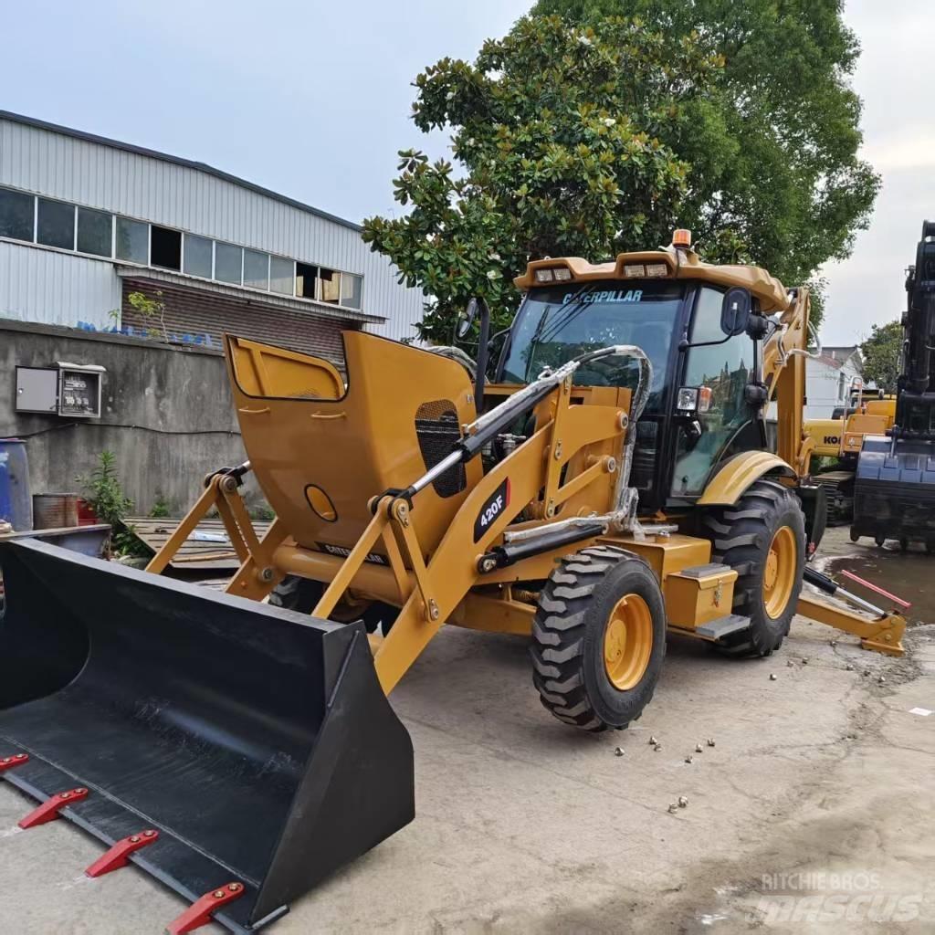 CAT 420 F Koparko-ładowarki
