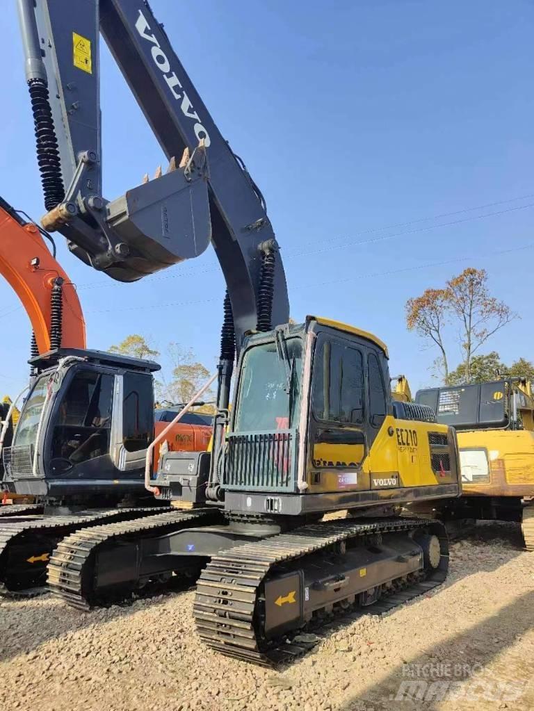 Volvo EC 210 Midikoparki  7t - 12t