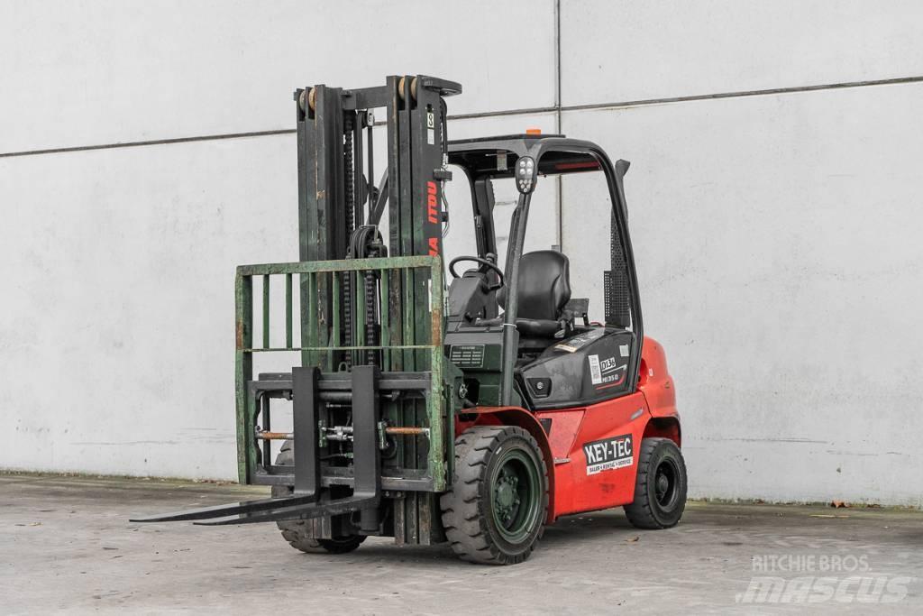 Manitou MI 35 D Wózki Diesla