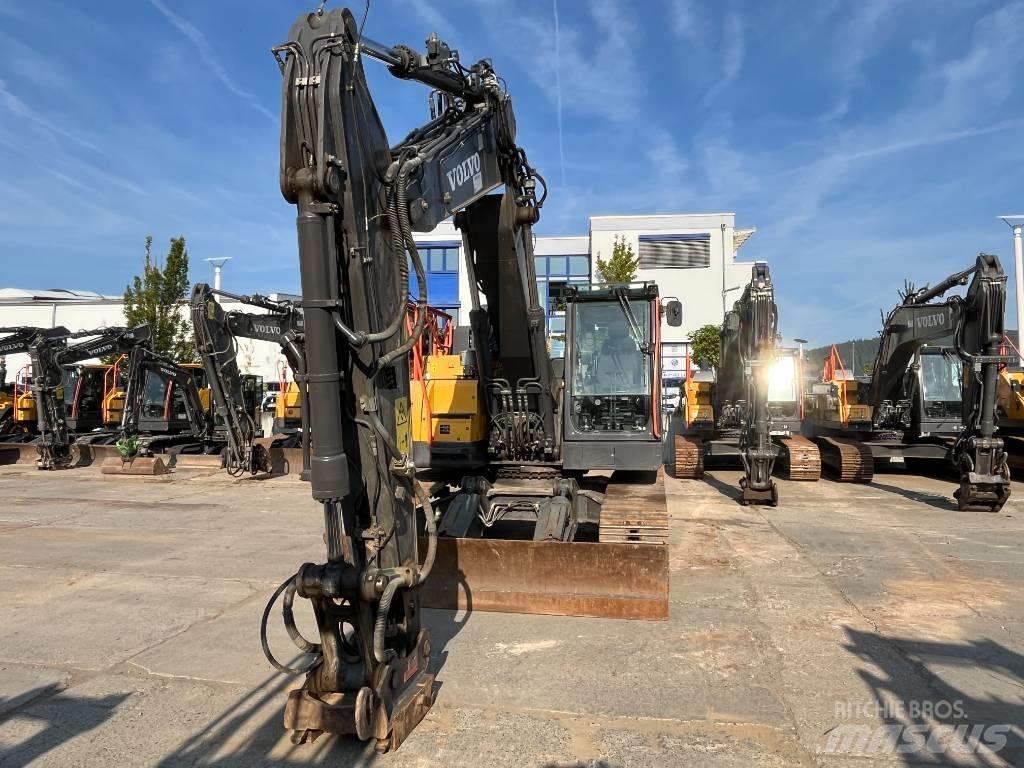 Volvo ECR235EL Koparki gąsienicowe