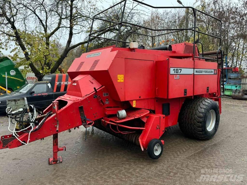 Massey Ferguson 187 Prasy kostkujące