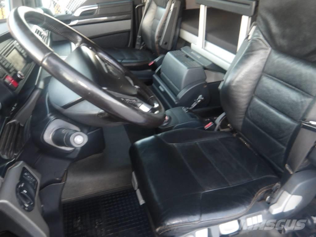 MAN TGX 35.560 8x4 Rolnicze / samochody do przewozu zboża