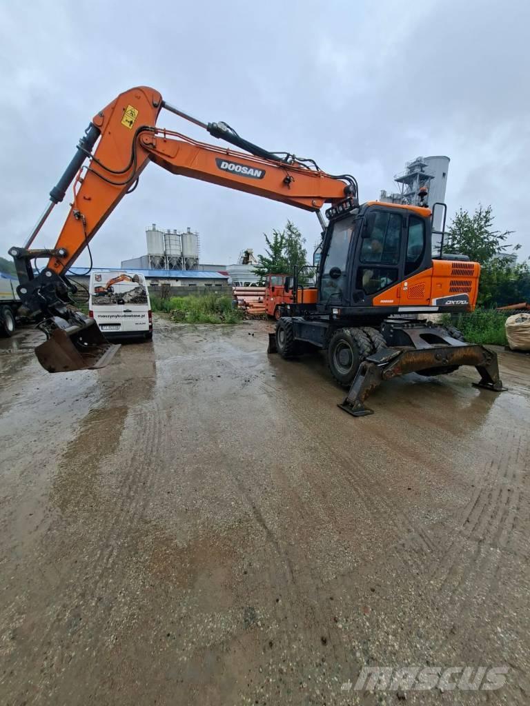 Doosan DX 170 W Koparki kołowe