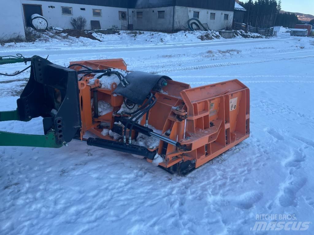 Tellefsdal U-4900 Lemiesze i pługi śnieżne