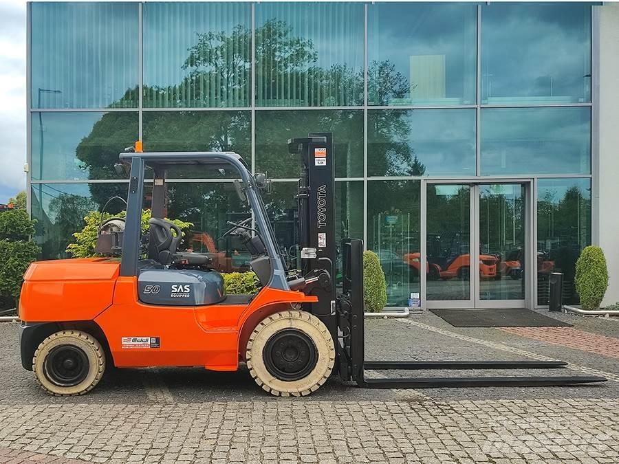 Toyota 02-7FGA50 Wózki LPG
