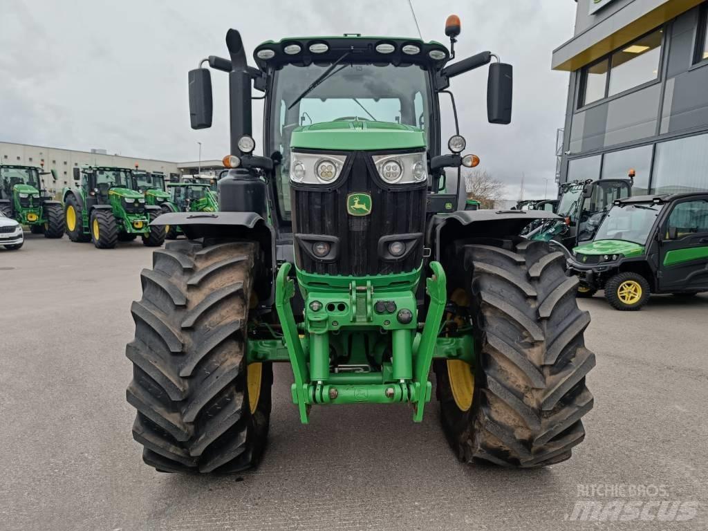 John Deere 6215 R Ciągniki rolnicze