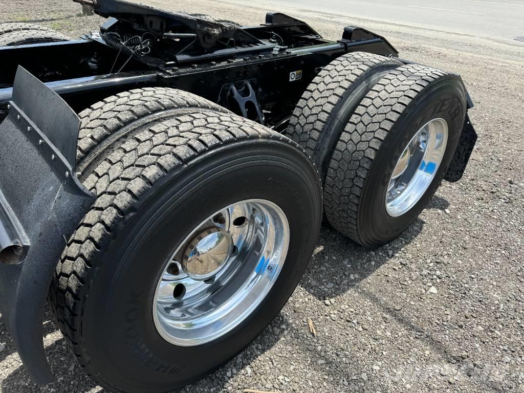 Kenworth T 680 Ciągniki siodłowe