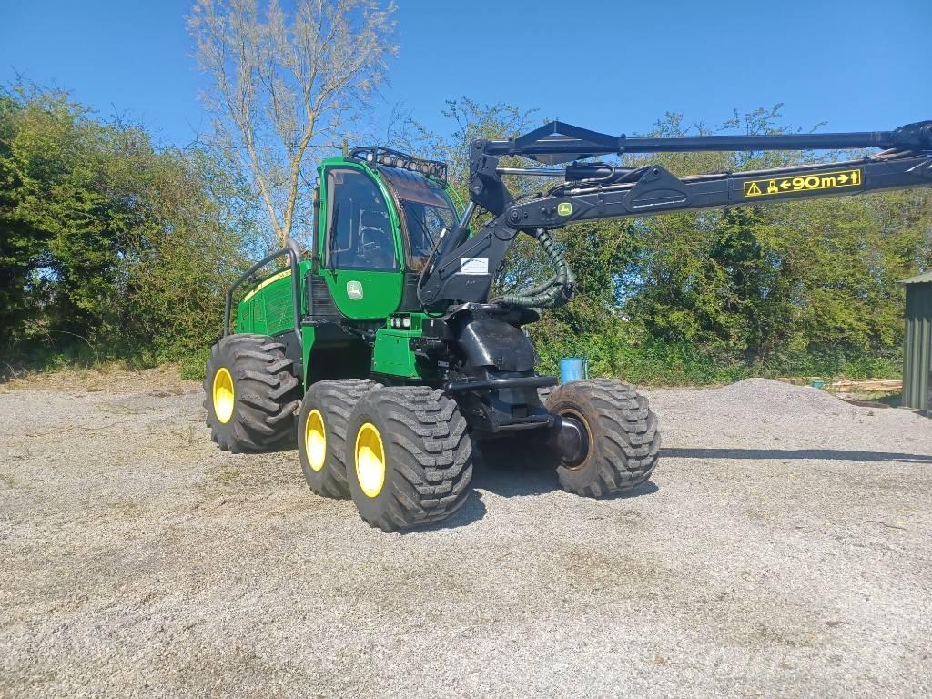 John Deere 1070e Harwestery