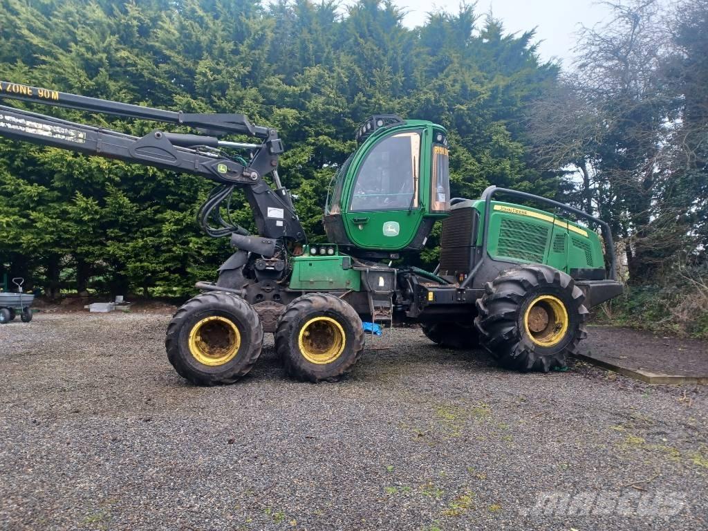 John Deere 1070e Harwestery