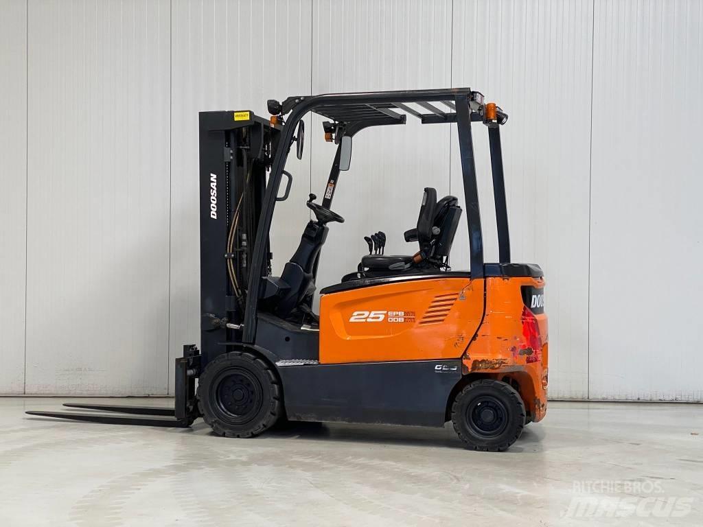 Doosan B25X-7 Wózki elektryczne