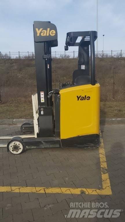 Yale MR14 Wózki widłowe wysokiego składowania
