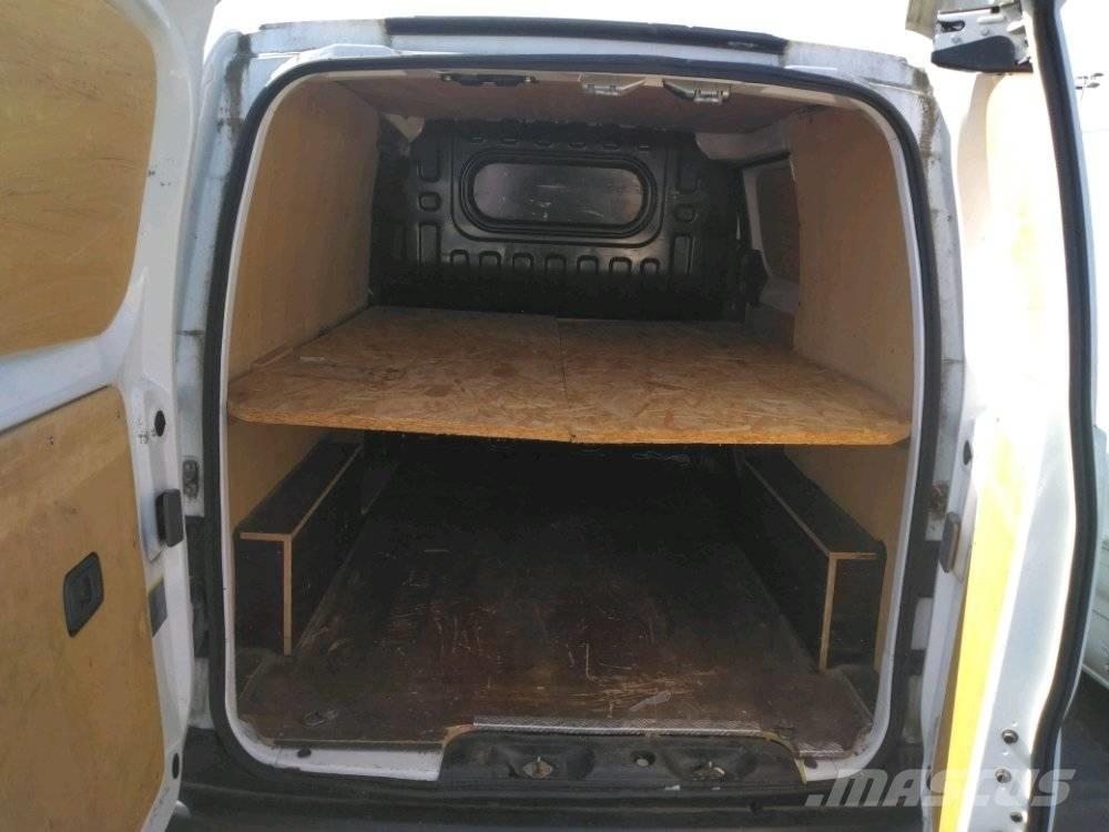 Nissan NV 200 Busy / Vany