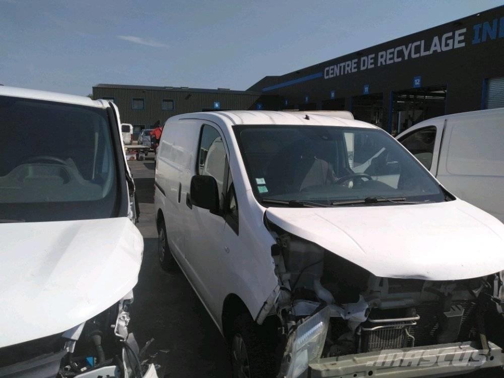 Nissan NV 200 Busy / Vany
