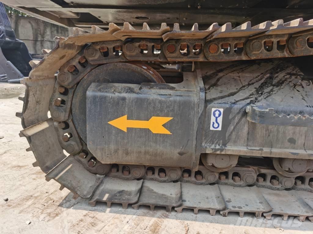 Volvo EC 220 Koparki gąsienicowe