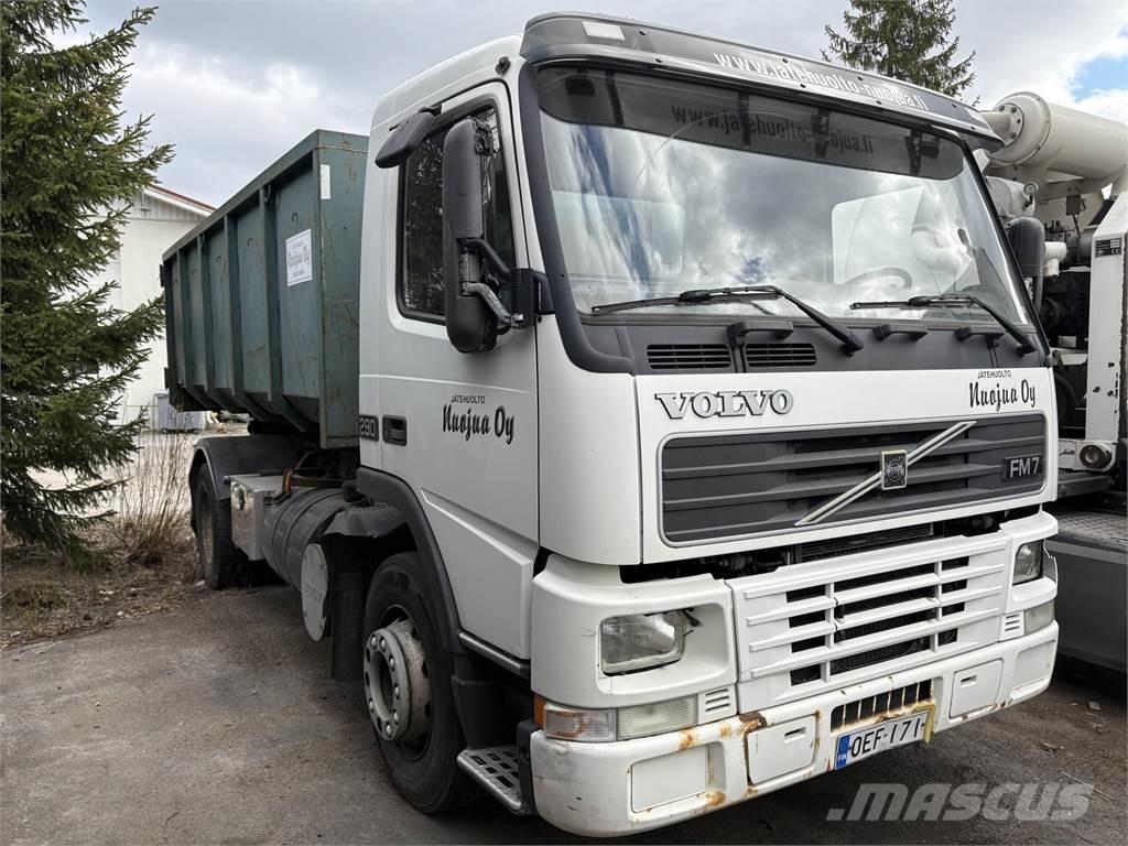 Volvo FM7 Ciężarówki z wymienną zabudową