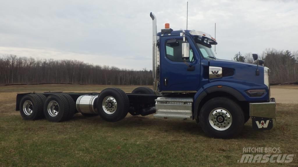 Western Star 49 X Pojazdy pod zabudowę