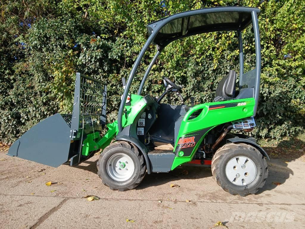 Avant 225 Ładowarki wielofunkcyjne