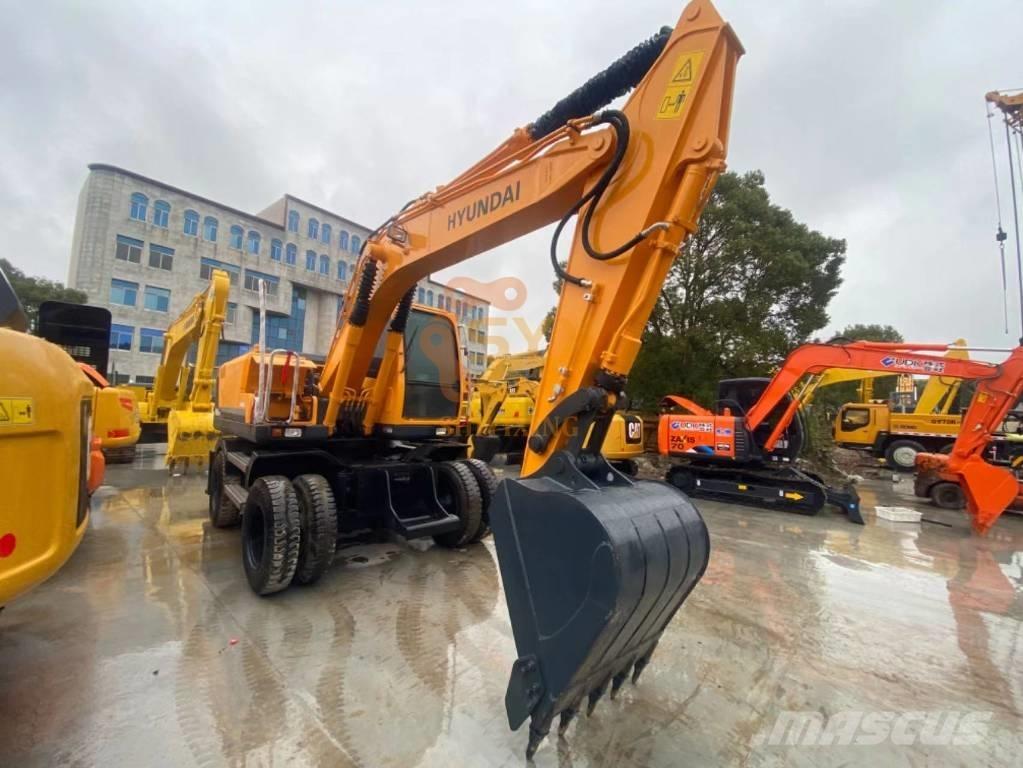 Hyundai 150W-9 Koparki gąsienicowe