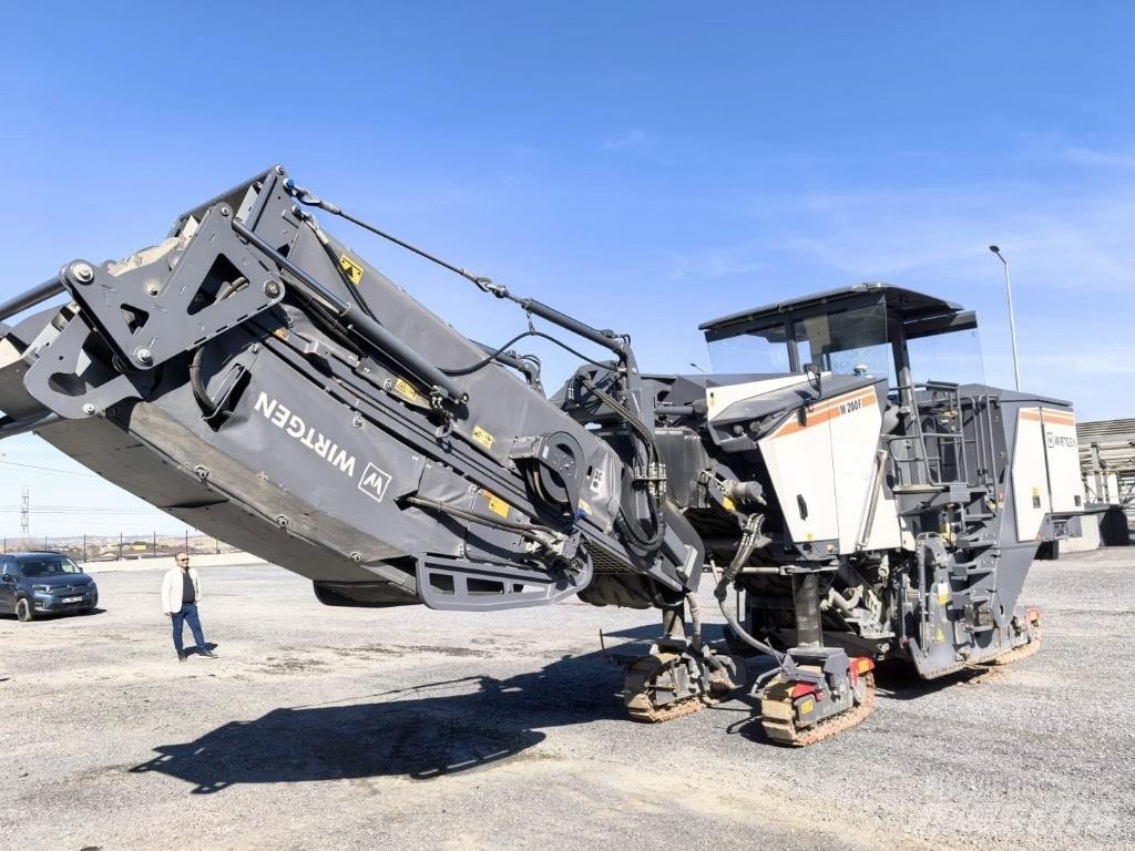 Wirtgen W200F Frezarki do asfaltu