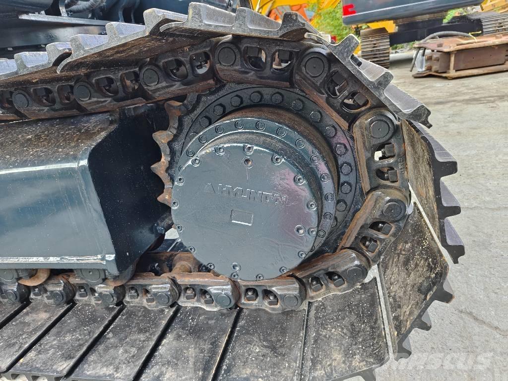 Hyundai R305LC-9T Koparki gąsienicowe