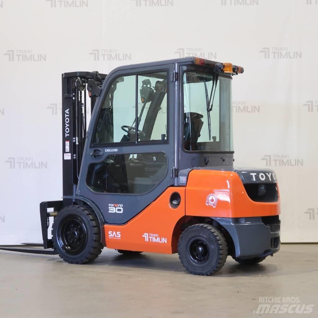 Toyota 02-8FDF30 Wózki Diesla