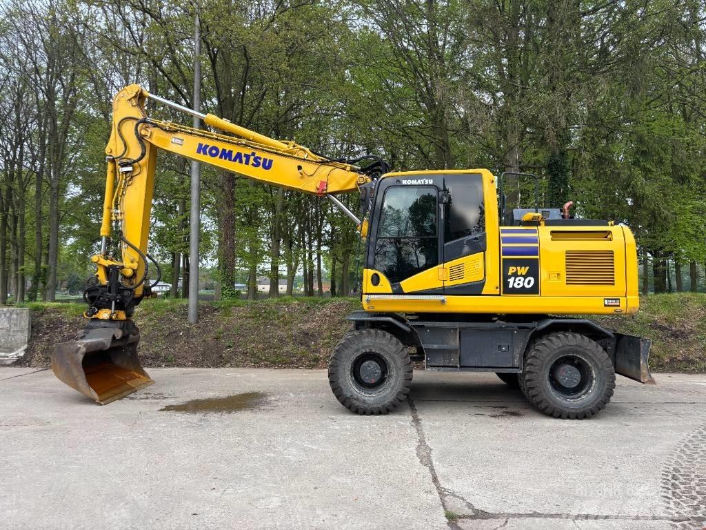 Komatsu PW180-11 Koparki kołowe