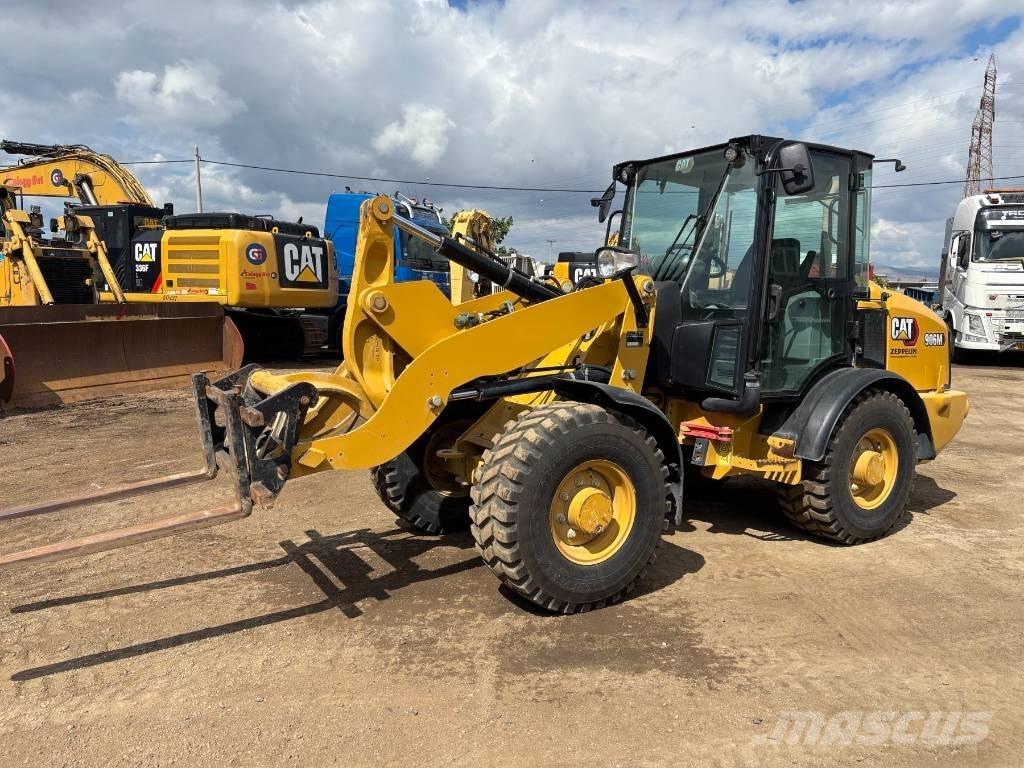 CAT 906 M Ładowarki kołowe